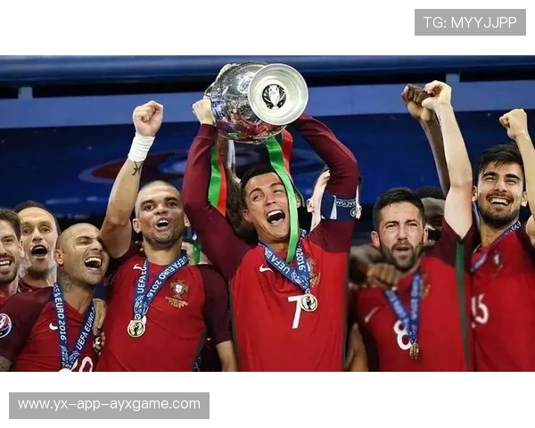 C罗再次站上世界杯舞台，葡萄牙冲击最后的世界杯荣耀