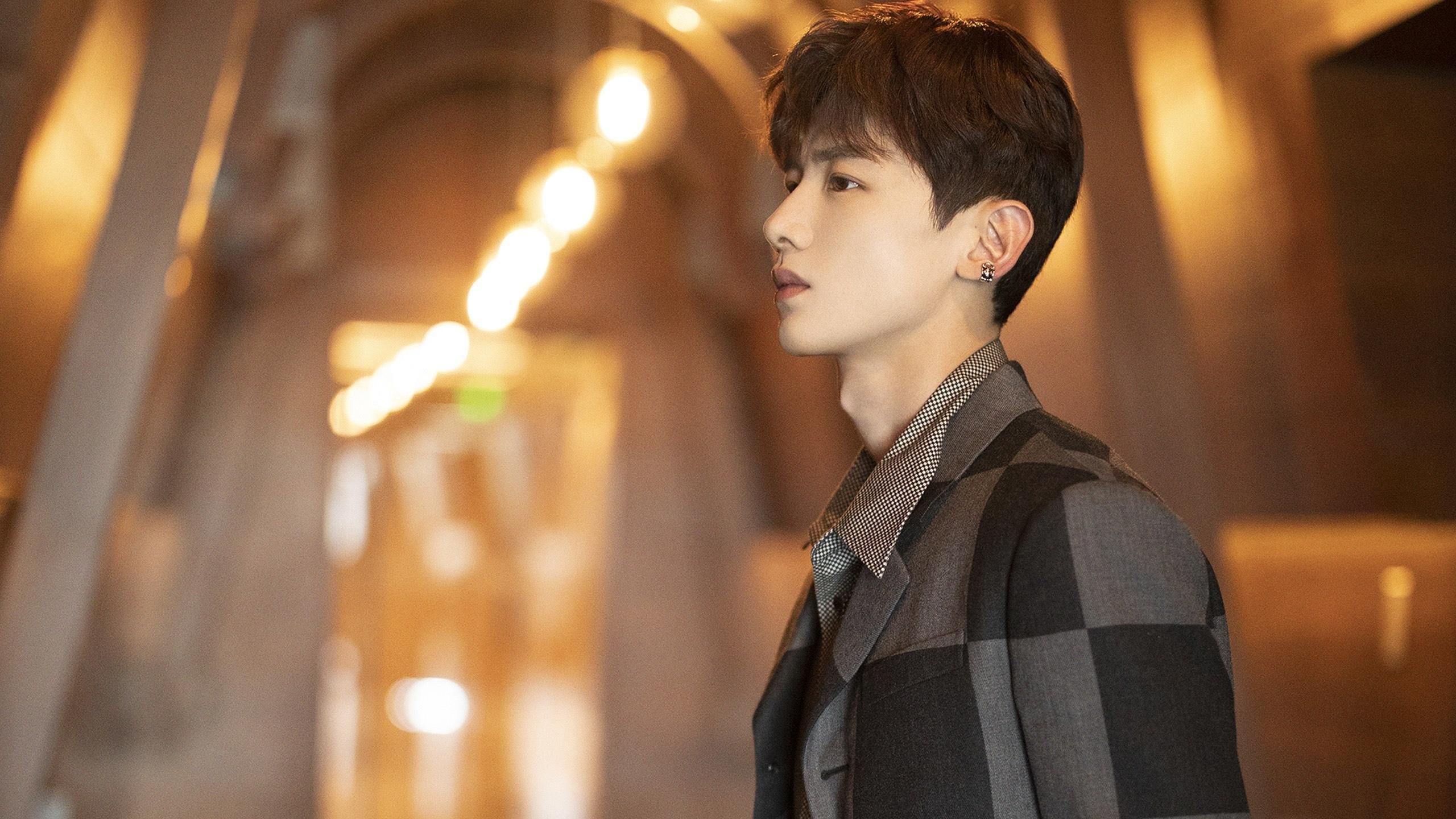 掘金主场气氛热烈球队士气高涨，掘金球队名单