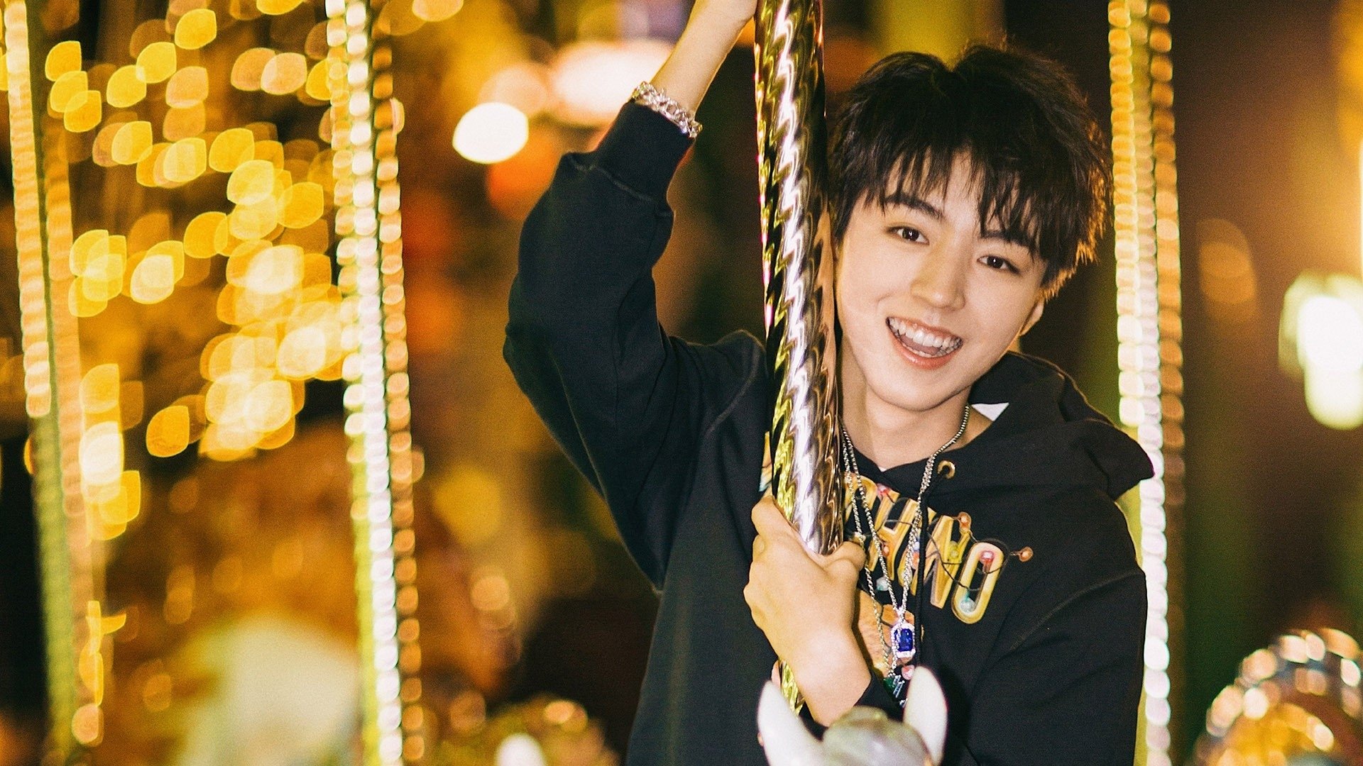 欧洲杯剧情逆转:战术变化引爆现场!,欧洲杯战记